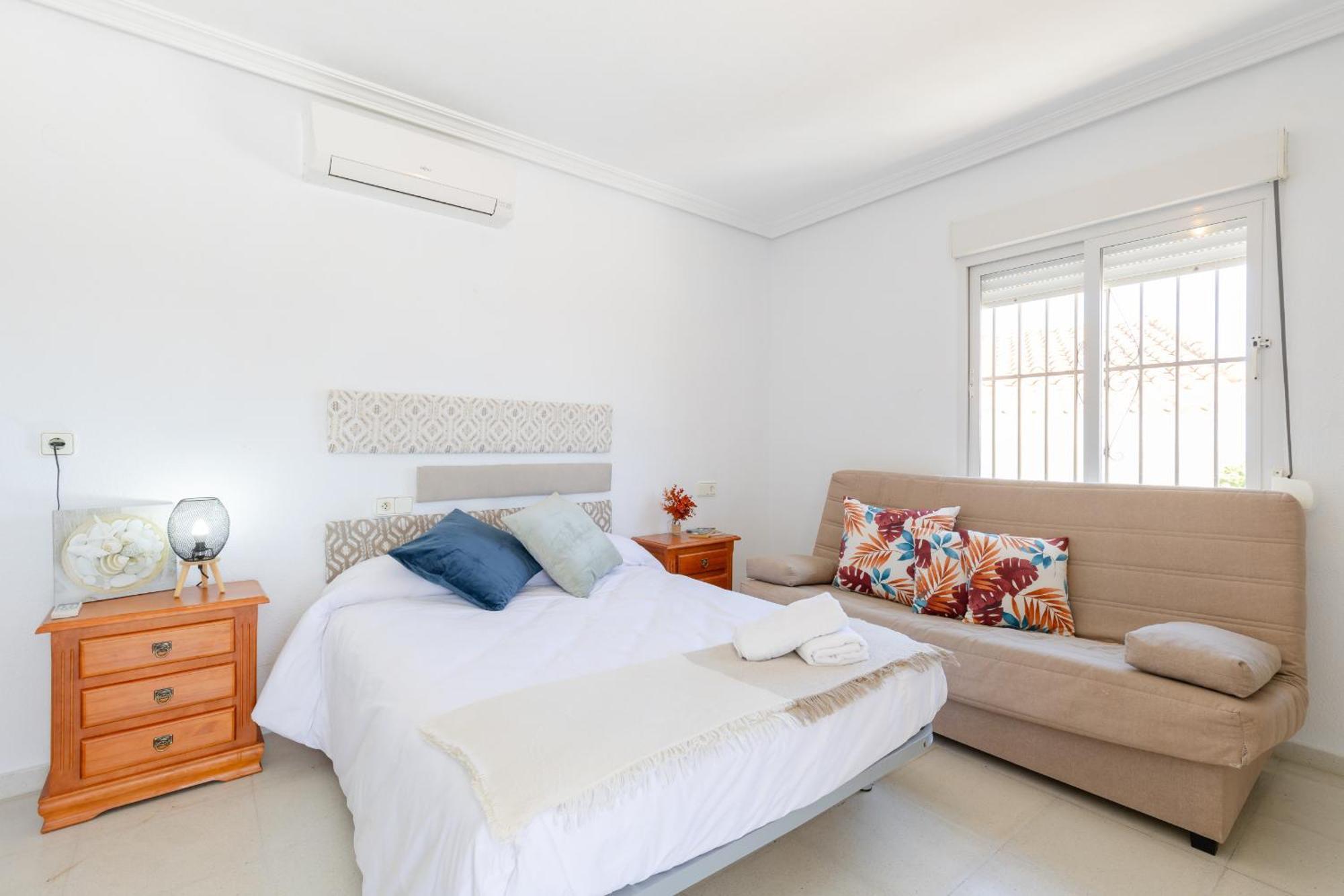 Fidalsa Grand Mediterranean Beachfront Villa Playa Flamenca Luaran gambar